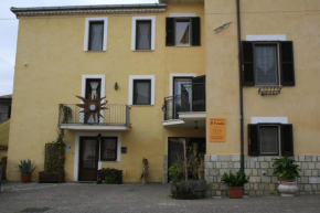 Отель B&B il Feudo  Фонтекьяри